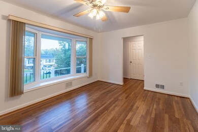 6007 Norman Ave, Riverdale, MD 20737 - photo 5