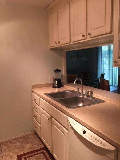 Kitchen 4