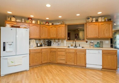 1134 S Goodrich St, Colfax, IA 50054 - photo 2