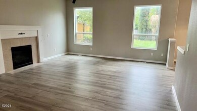 2515 Roger Smith Dr, Newberg, OR 97132 - photo 5