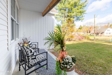 RDP 25-1106 24 Crescent Terr - Morgan (8