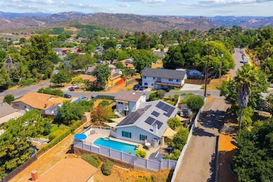 425 E Dougherty St, Fallbrook, CA 92028 - photo 4