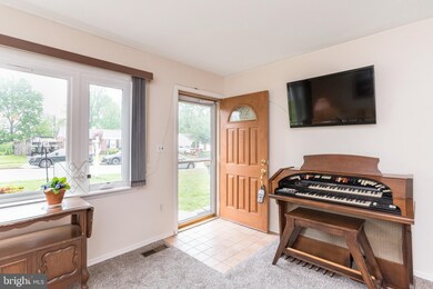 6 Greenview Ave, Reisterstown, MD 21136 - photo 4