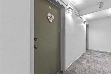 100 W Canal St unit 4, Winooski, VT 05404 - photo 2