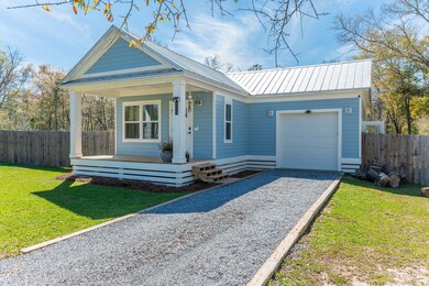 1-web-or-mls-572 E Picasso Cir Exterior-