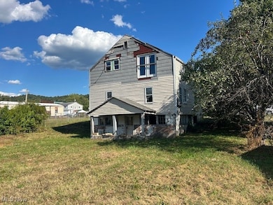 109 S 1st Ave, Paden City, WV 26159 - photo 5