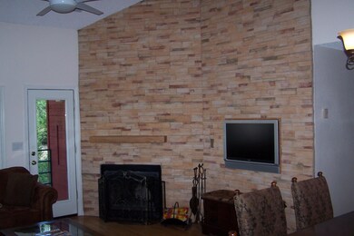 407 S Vasels (Fka Brian Head Blvd) unit 82  Giant Steps con, Brian Head, UT 84719 - photo 2