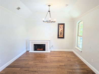 608 Holcomb Rd, Dallas, TX 75217 - photo 4