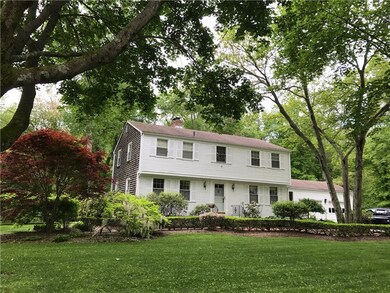 19 Oak Manor Dr, Barrington, RI 02806 - photo 2