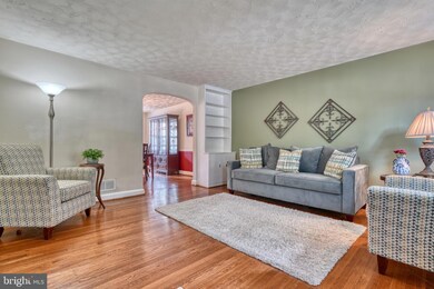 133 Stevenson Ln, Baltimore, MD 21212 - photo 4