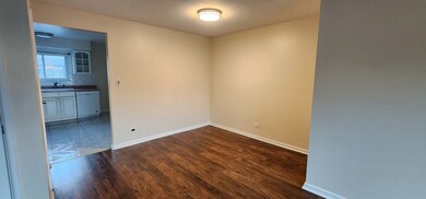 9461 Bay Colony Dr unit 2S, Des Plaines, IL 60016 - photo 6