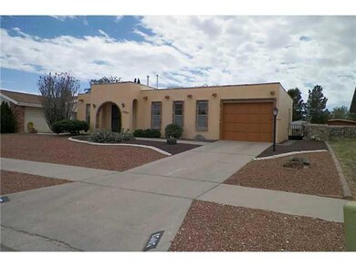 1505 Opossum Cir, Horizon City, TX 79928 - photo 2