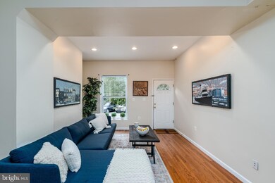 127 S Ann St, Baltimore, MD 21231 - photo 6