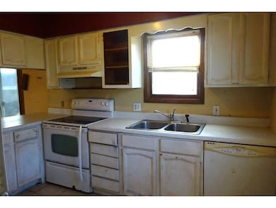 22653 S Main St, Ettrick, WI 54627 - photo 5