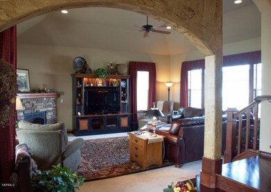Living Room w/Fireplace