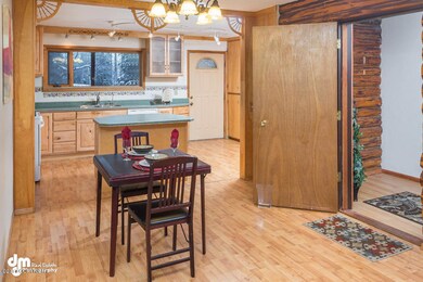 Kitchen_DMD_8667-SMALL