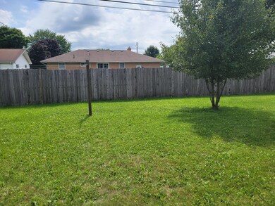 952 s. brinker backyard 3