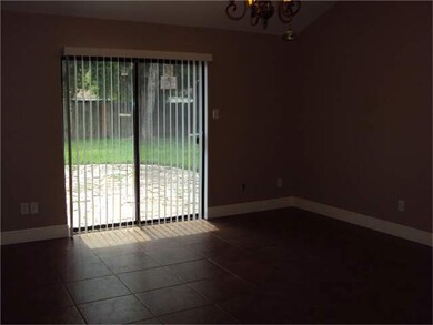 7927 Battleoak Dr, Houston, TX 77040 - photo 3
