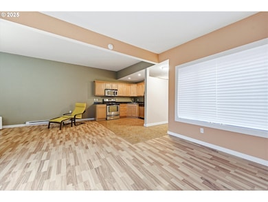 6220 SW Capitol Hwy unit 8, Portland, OR 97239 - photo 7