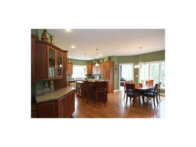 Eat-in Kitchen.