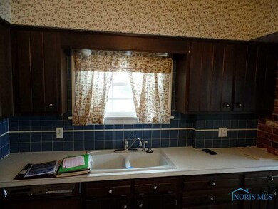 4107 Templar Rd, Toledo, OH 43613 - photo 2