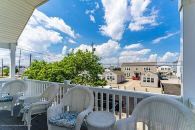 307 Sampson Ave Seaside-large-011-014-30