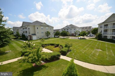 22611 Blue Elder Terrace unit 203, Ashburn, VA 20148 - photo 2