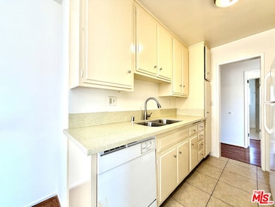 9157 Alcott St unit 4, Los Angeles, CA 90035 - photo 4