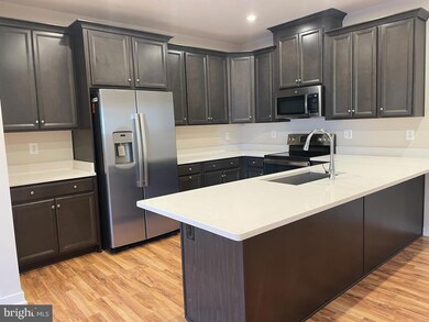13510 Innovation Station Loop unit 3A, Herndon, VA 20171 - photo 3