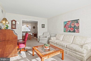 104 Wilson Dr, Schwenksville, PA 19473 - photo 5