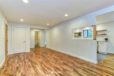 1010 Main St, Edmonds, WA 98020 - photo 6