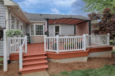 136 Eastwood Dr, Statesville, NC 28625 - photo 4