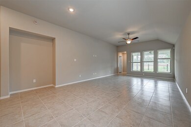 3110 Rising Fir Ln, Conroe, TX 77385 - photo 6