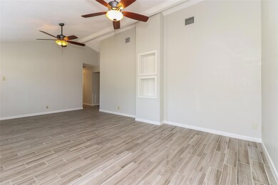 561 Livingston Dr, Hurst, TX 76053 - photo 4