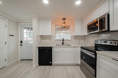 12 Hyde Park Blvd unit 7, Houston, TX 77006 - photo 4