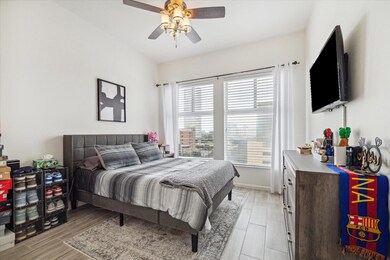 The Mark Condominiums unit 803, Houston, TX 77056 - photo 6
