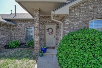 4404 Spotted Owl Cir, Norman, OK 73072 - photo 5