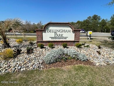 2807 Bloomfield sign