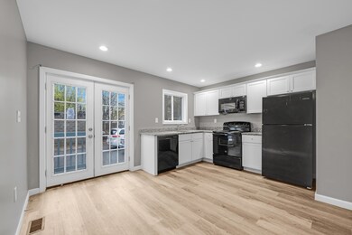 91 Alderman St, Springfield, MA 01108 - photo 5