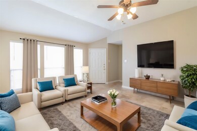 1070 Mellanie Ln, Celina, TX 75009 - photo 4