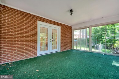 18401 Beech Ln, Triangle, VA 22172 - photo 6