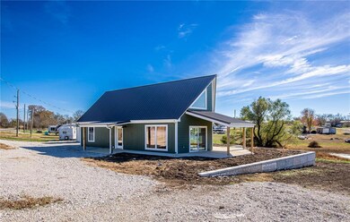 214 N Linn Valley Dr, Linn Valley, KS 66040 - photo 5