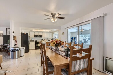 11 Dining Room
