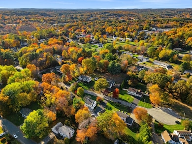 55 Ledge Rd, Haverhill, MA 01830 - photo 7