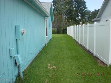 8421 Capricorn St, Jacksonville, FL 32216 - photo 2