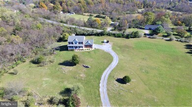 160 Old Tavern Ln, Berryville, VA 22611 - photo 2