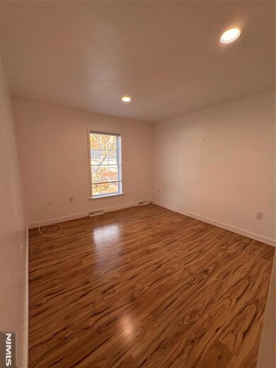 17 Zabriskie St unit 1705, Hackensack, NJ 07601 - photo 6