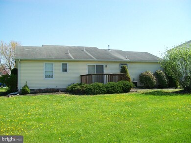 288 Duke Cir, Strasburg, VA 22657 - photo 2