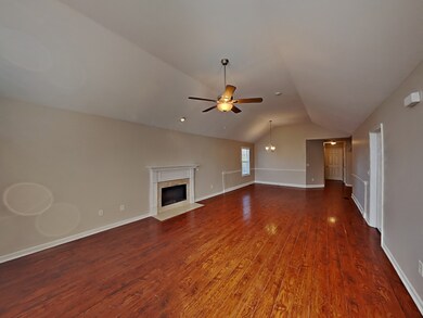 1721 Stephenson Ln, Spring Hill, TN 37174 - photo 2