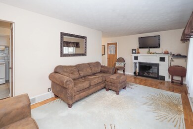 309 Brigham St-105